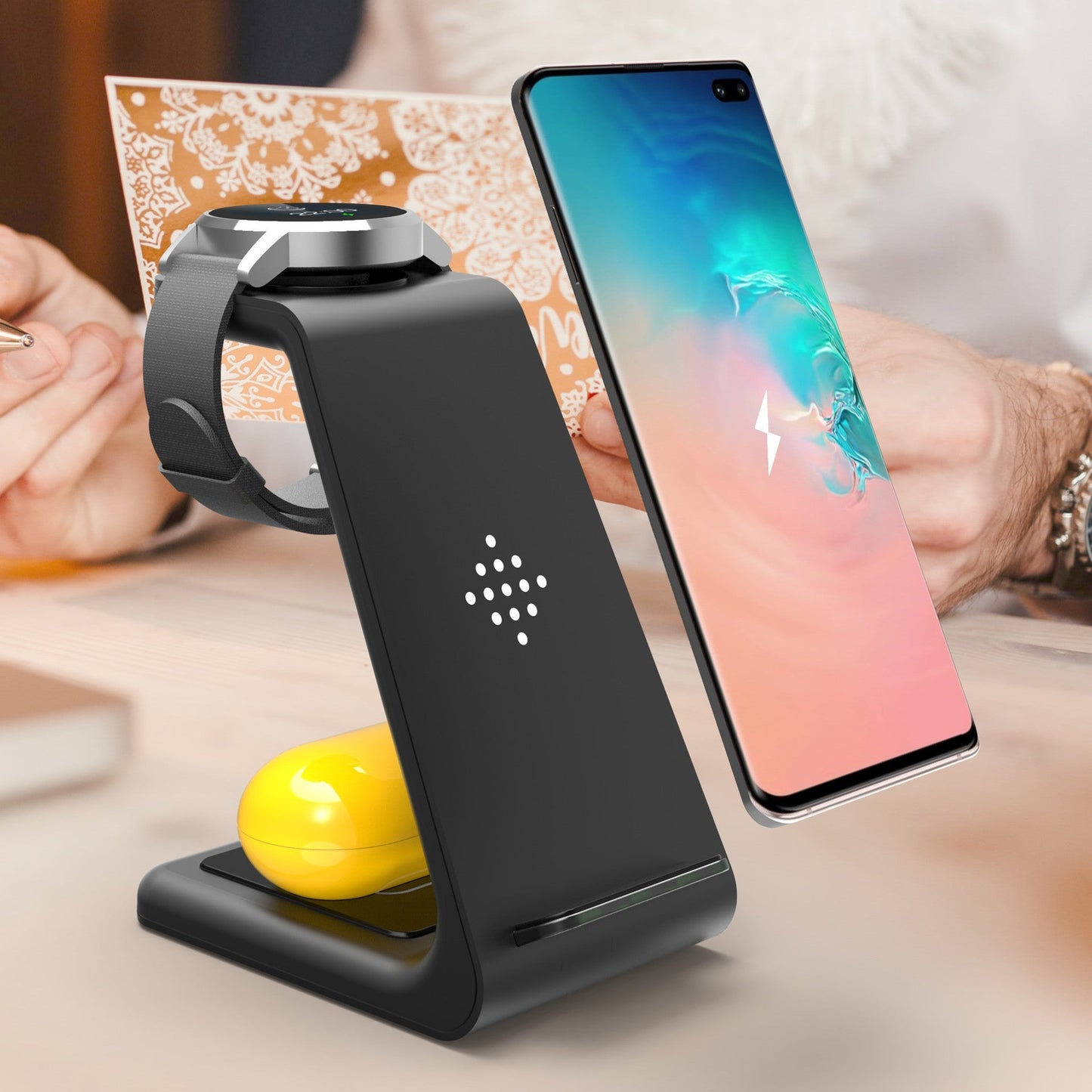 3 In 1 Fast Charging Station Wireless Charger DC-THE CEO